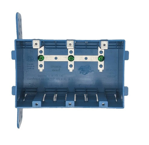 KORA 3-Gang PVC Plastic Box
